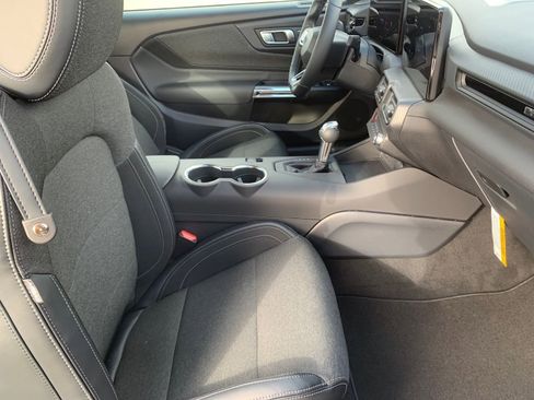 New 2026 Ford Mustang Coupe image 29