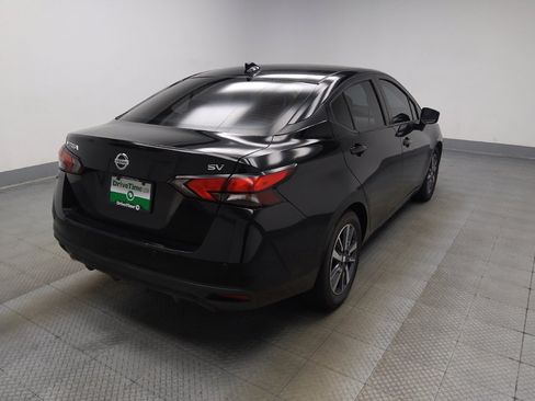 Used 2021 Nissan Versa SV FWD image 9