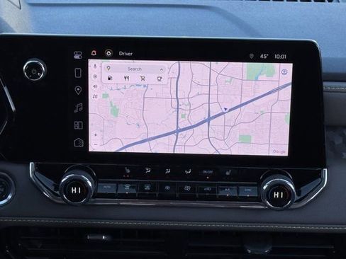 Used 2024 Chevrolet Colorado ZR2 image 17