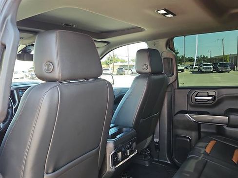 Used 2020 GMC Sierra 1500 AT4 w/ AT4 Premium Package AWD/4WD image 9