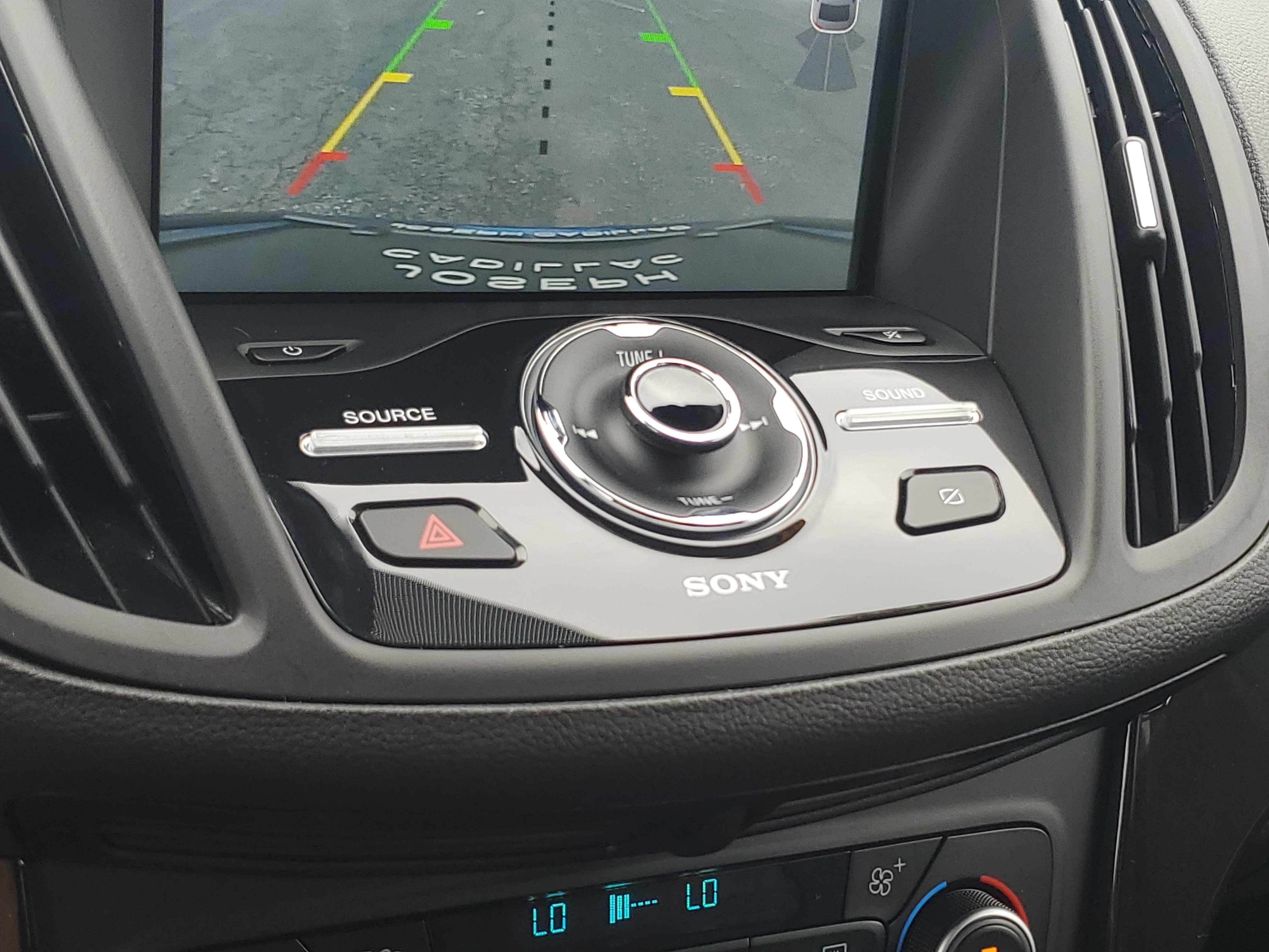 Used 2019 Ford Escape Titanium AWD/4WD image 30