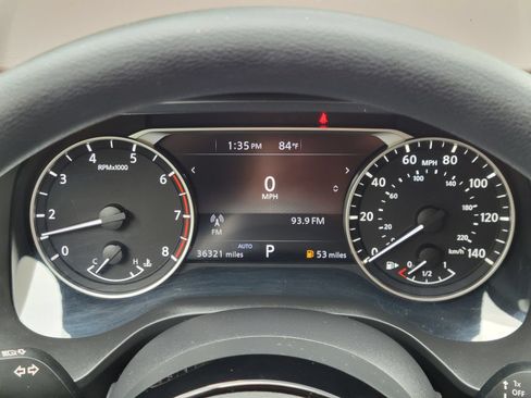 Used 2023 Nissan Rogue SV AWD/4WD image 14