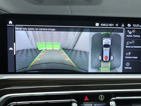 Used 2021 BMW X7 xDrive40i image 16