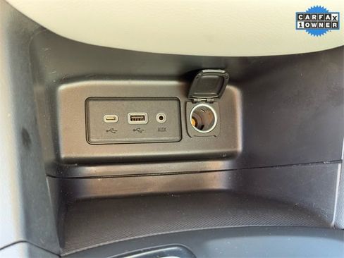 Used 2022 Chevrolet Equinox LS w/ LS Convenience Package image 23