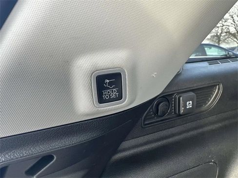 Used 2022 Jeep Grand Cherokee Limited 4xe w/ Luxury Tech Group II image 25