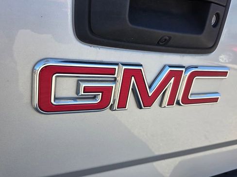 Used 2014 GMC Sierra 1500 SLE w/ SLE Value Package image 14