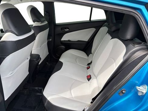 Used 2019 Toyota Prius XLE FWD image 10