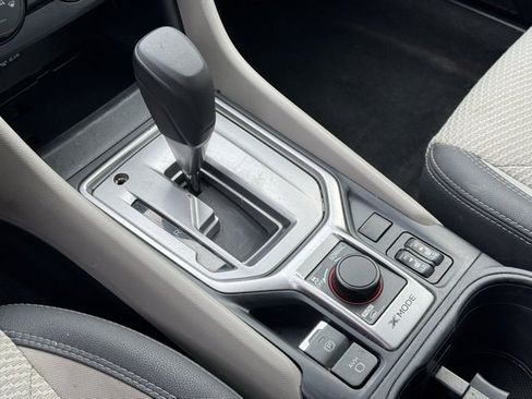 Used 2022 Subaru Forester Premium image 32