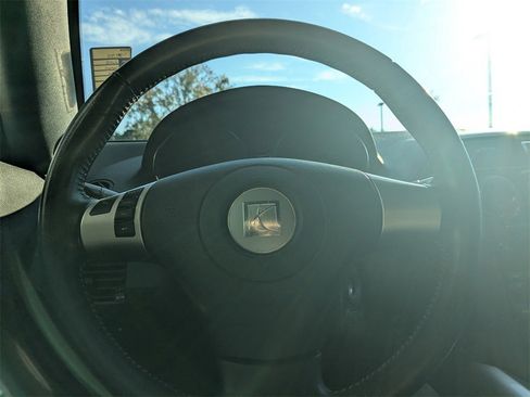 Used 2008 Saturn Sky image 16