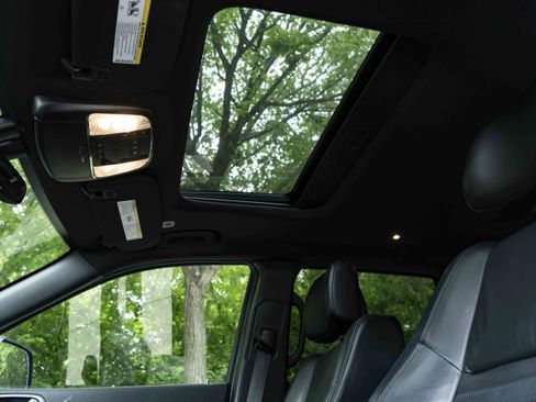 Used 2020 Jeep Grand Cherokee Limited X image 32