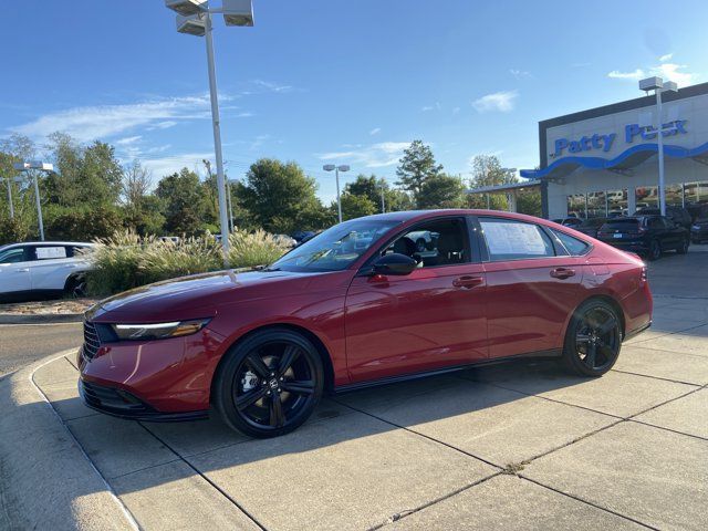 Used 2025 Honda Accord Sport image 6