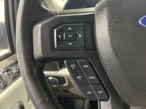 Used 2018 Ford F150 XLT w/ Equipment Group 302A Luxury AWD/4WD image 28