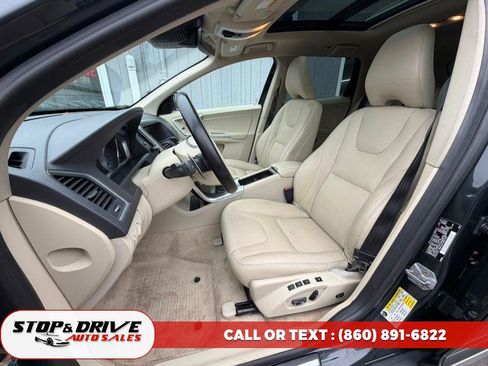 Used 2015 Volvo XC60 T6 Platinum w/ Climate Package AWD/4WD image 15
