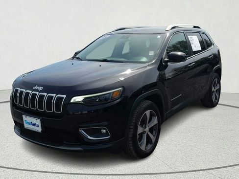 Used 2019 Jeep Cherokee Limited AWD/4WD image 3