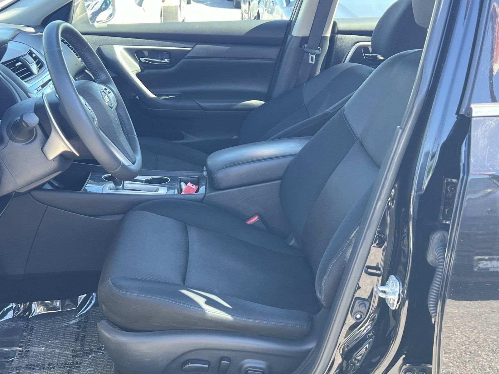 Used 2018 Nissan Altima 2.5 SR FWD image 13