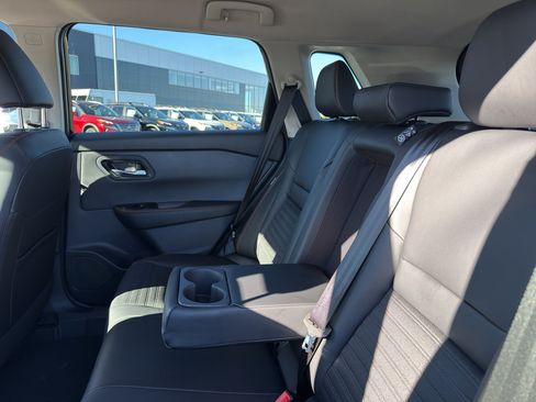 New 2026 Nissan Rogue SV image 33