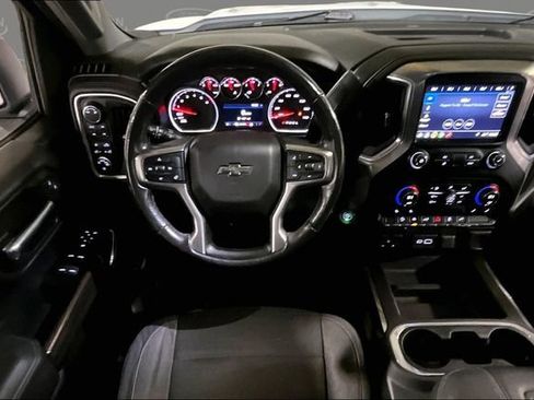 Used 2019 Chevrolet Silverado 1500 LT Trail Boss image 19