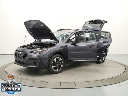 Used 2024 Subaru Crosstrek 2.5i Limited image 11