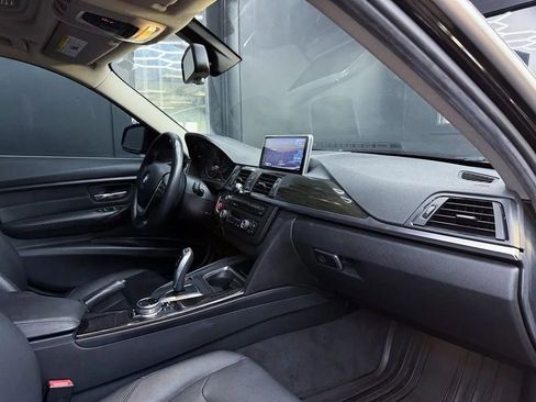 Used 2015 BMW 335i xDrive Sedan AWD/4WD image 25