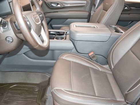 Used 2022 GMC Yukon Denali w/ Max Trailering Package AWD/4WD image 23