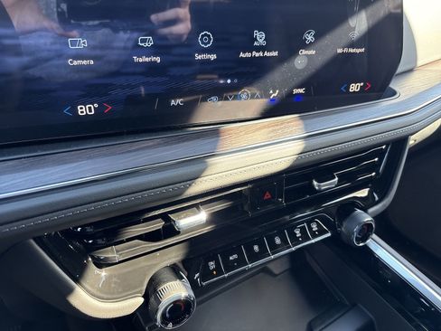 New 2026 Chevrolet Tahoe LS image 21