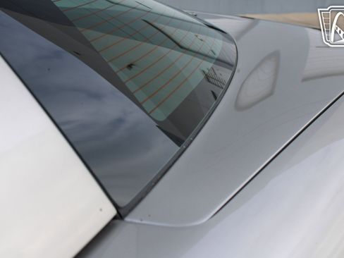 Used 1998 Chevrolet Corvette Coupe w/ Performance Handling Pkg image 37