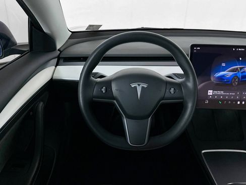 Used 2022 Tesla Model 3 Long Range image 16