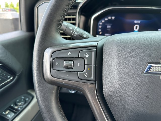 Used 2024 Chevrolet Silverado 2500 ZR2 w/ Technology Package AWD/4WD image 17