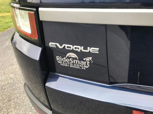 Used 2018 Land Rover Range Rover Evoque image 38