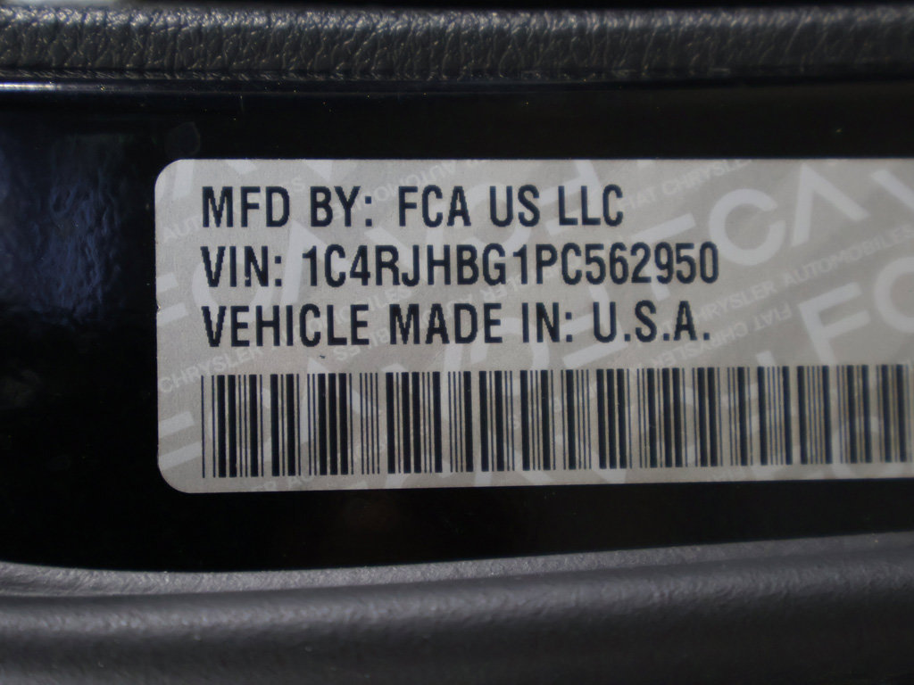 Used 2023 Jeep Grand Cherokee Limited AWD/4WD image 46