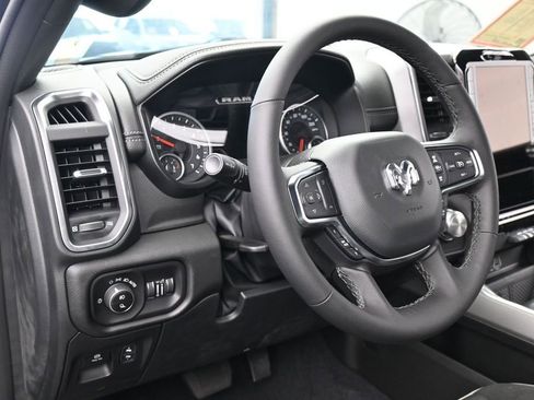 Used 2026 RAM 1500 Laramie AWD/4WD image 15