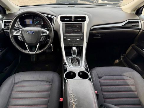 Used 2013 Ford Fusion SE image 31