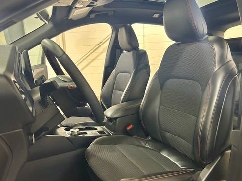 Used 2023 Ford Escape ST-Line w/ Tech Pack #1 AWD/4WD image 15