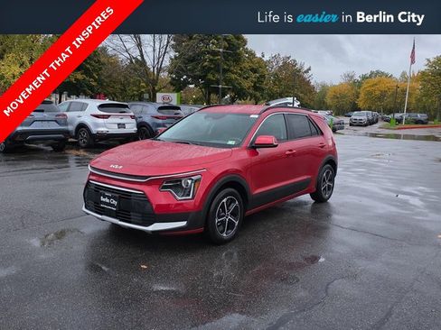 New 2025 Kia Niro EX image 3