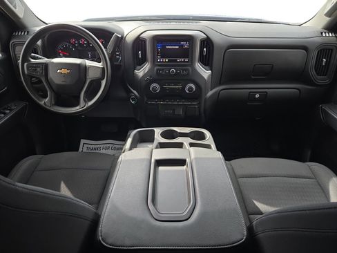 Used 2022 Chevrolet Silverado 1500 Custom image 10