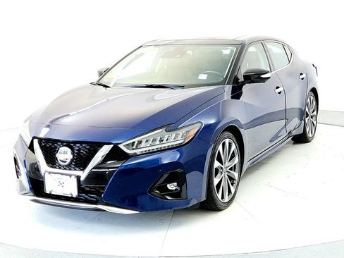 Used 2023 Nissan Maxima Platinum w/ Sport Mat Group FWD image 2