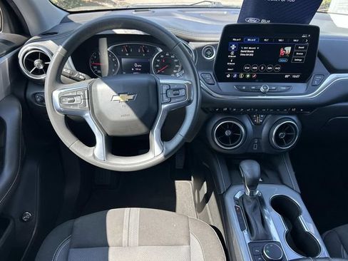 Used 2023 Chevrolet Blazer LT w/ Convenience Package FWD image 13