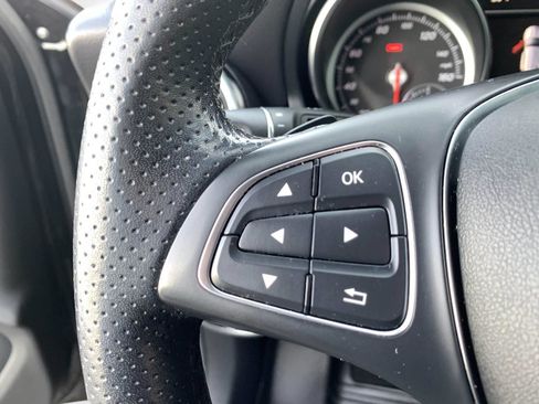 Used 2020 Mercedes-Benz GLA 250 4MATIC image 16