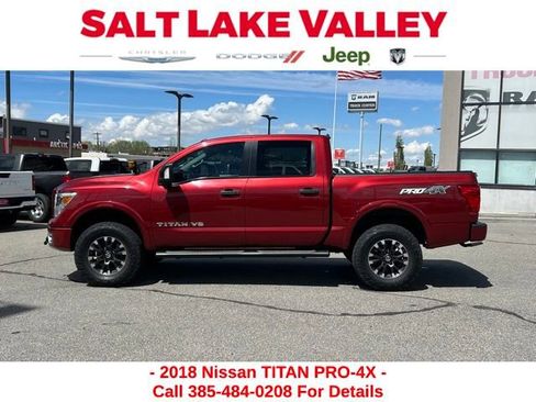 Used 2018 Nissan Titan PRO-4X w/ Pro-4x Convenience Package image 2