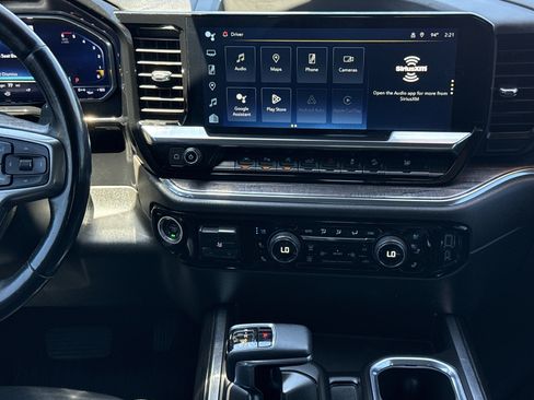 Used 2023 Chevrolet Silverado 1500 LTZ w/ Technology Package AWD/4WD image 31