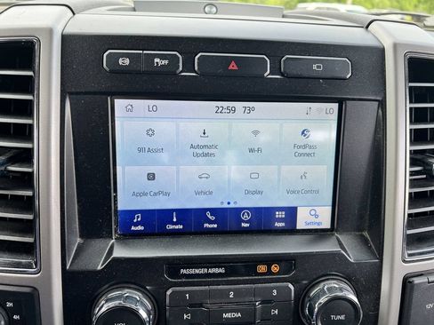Used 2021 Ford F250 Lariat w/ Lariat Ultimate Package AWD/4WD image 20