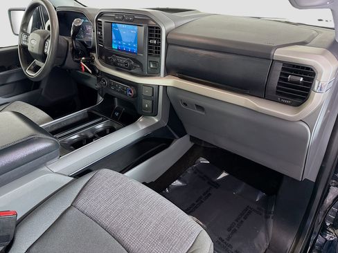 Used 2021 Ford F150 XLT image 28
