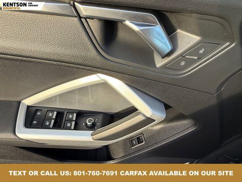 Used 2025 Audi Q3 2.0T Premium image 19