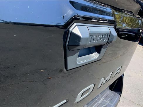 Used 2024 Toyota Tacoma TRD Sport w/ TRD Sport Upgrade Package AWD/4WD image 29