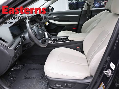 Used 2023 Hyundai Sonata SEL w/ Convenience Package FWD image 14