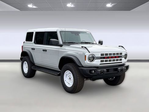 New 2026 Ford Bronco Heritage Edition AWD/4WD image 7
