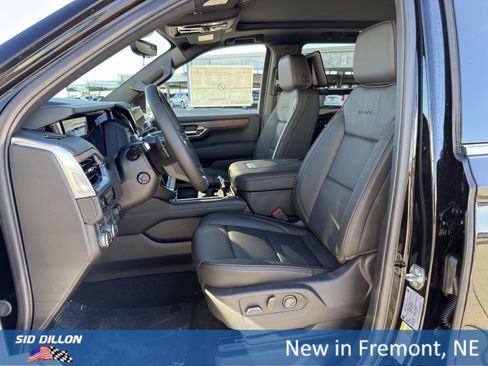 New 2026 GMC Yukon Denali image 17