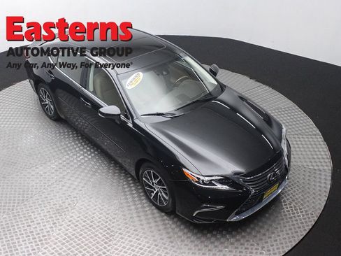 Used 2017 Lexus ES 350 w/ Navigation System Package FWD image 71