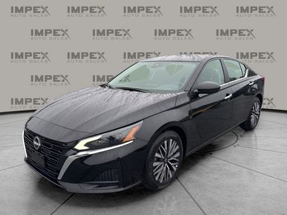 Used 2025 Nissan Altima 2.5 SV