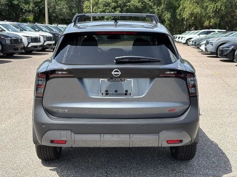 New 2026 Nissan Kicks SR w/ Cold Weather Package FWD image 6